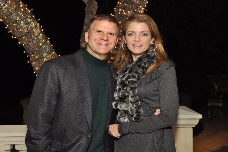 Tilman Fertitta Wife – Life, Family, and Career Insights